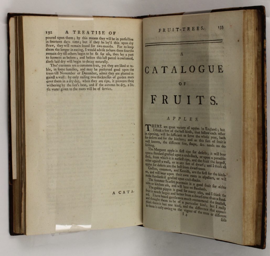 Title page of A Catalogue of Fruits